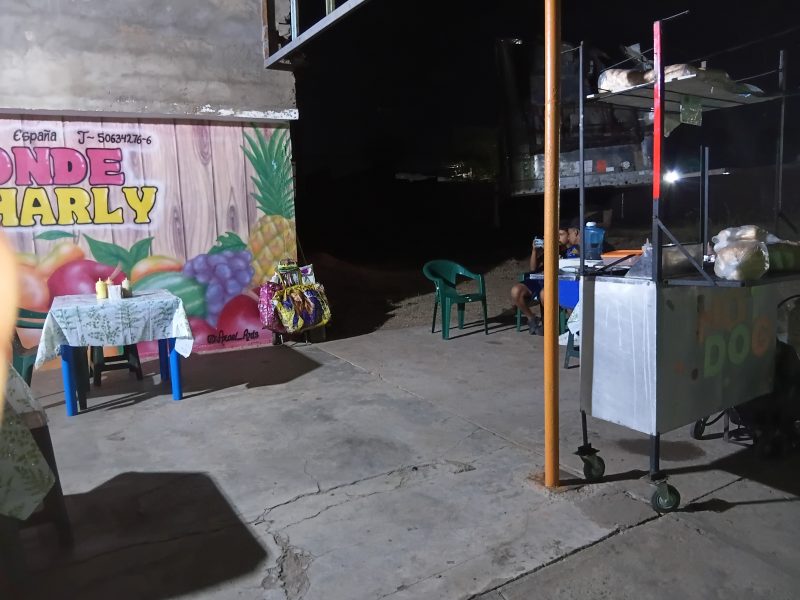 Venta de Perro Caliente y Hamburguesas